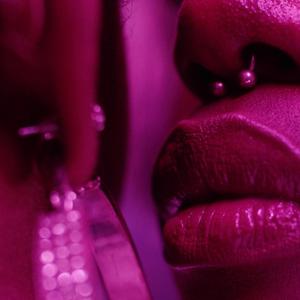 嗯啊大鸡巴抽插男男
